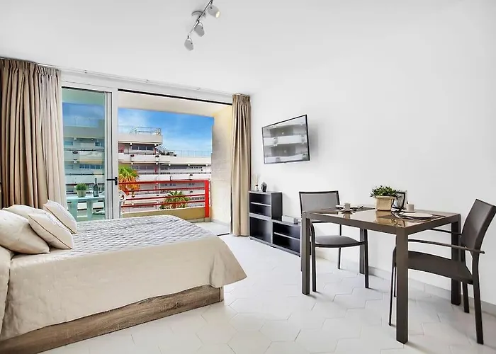 Apartman Alexander Playa De Americas